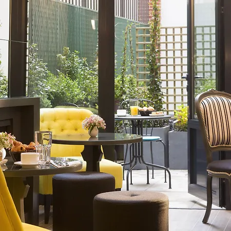 Les Plumes Hotel-3